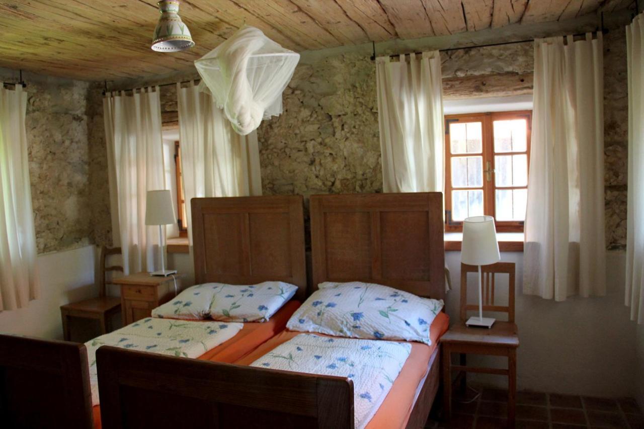 Ferienwohnungen Sonnenberg Ratsch an der Weinstraße Εξωτερικό φωτογραφία