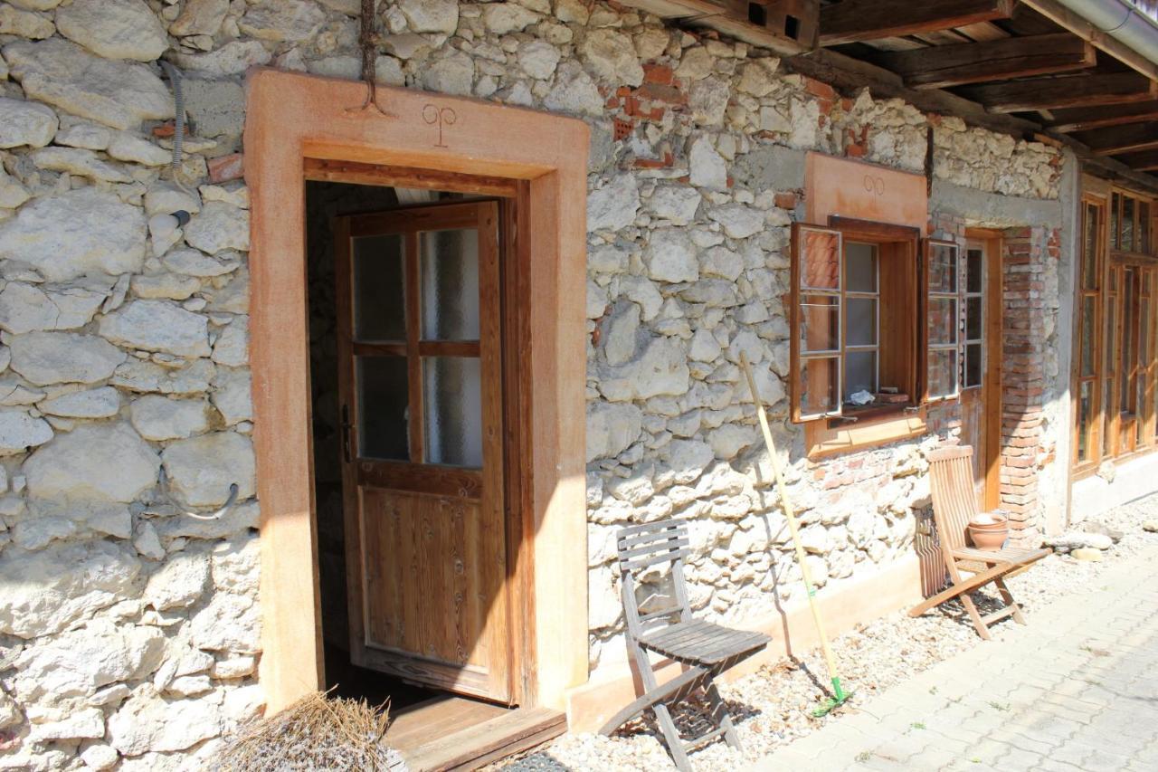 Ferienwohnungen Sonnenberg Ratsch an der Weinstraße Εξωτερικό φωτογραφία